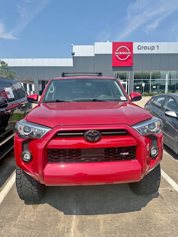 2023 Toyota 4Runner - SR5 Premium Sport Utility 4D