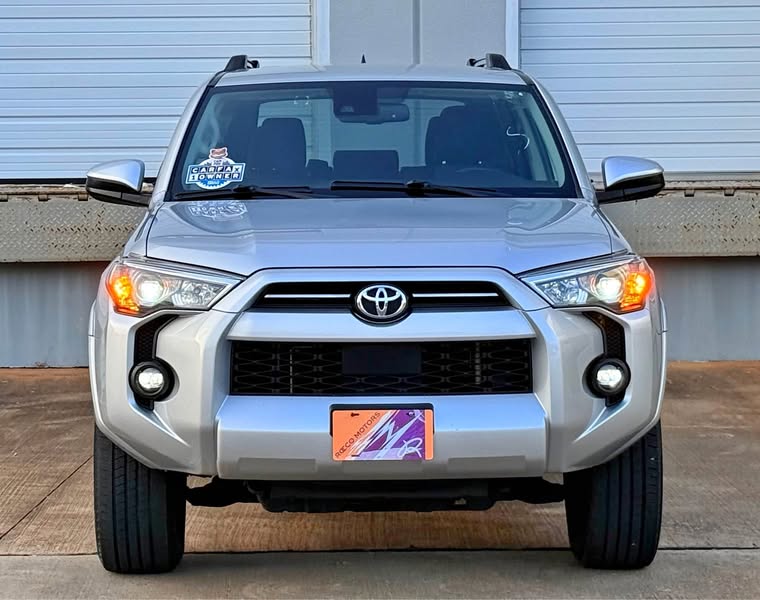 2023 Toyota 4Runner - SR5 Sport Utility 4D