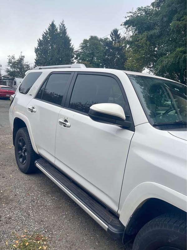 2016 Toyota 4Runner - SR5 Premium Sport Utility 4D