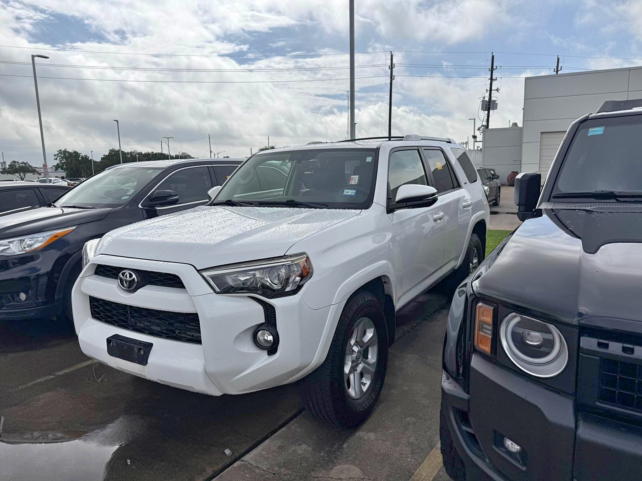 2016 Toyota 4Runner - SR5 Premium Sport Utility 4D