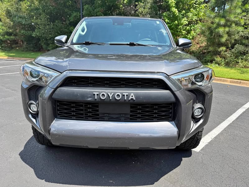 2022 Toyota 4Runner - SR5 Premium Sport Utility 4D