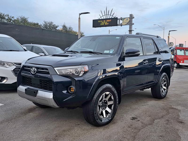 2021 Toyota 4Runner - SR5 Premium Sport Utility 4D