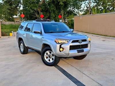2014 Toyota 4Runner - SR5 Sport Utility 2D