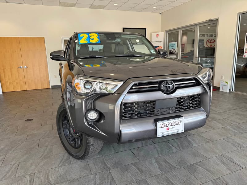 2023 Toyota 4Runner - SR5 Premium Sport Utility 4D