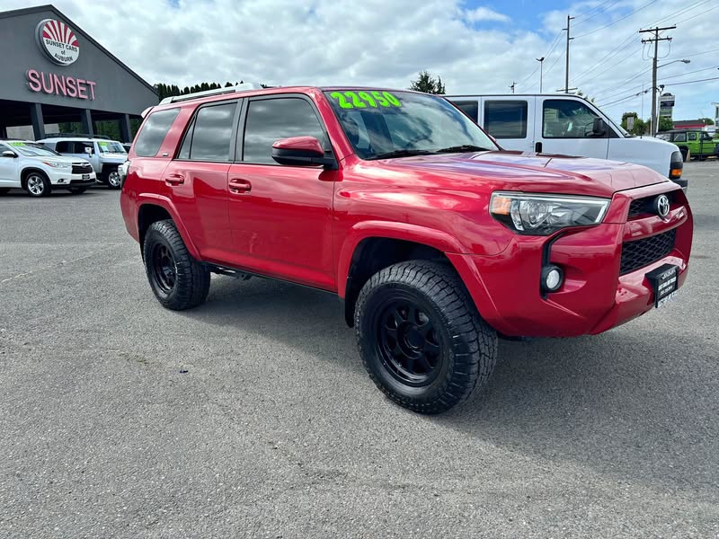 2015 Toyota 4Runner - SR5 Sport Utility 4D