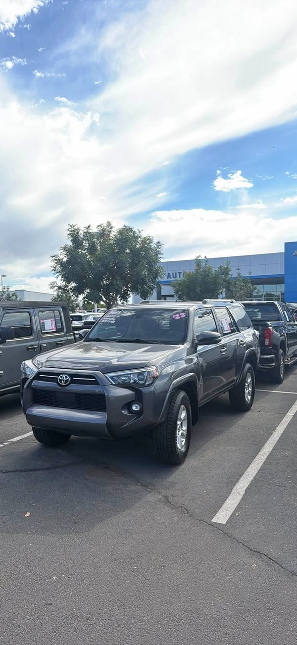 2023 Toyota 4Runner - SR5 Premium Sport Utility 4D