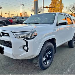 2020 Toyota 4Runner SR5 Sport Utility 4D
