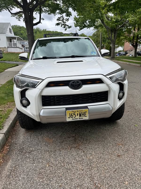 2016 Toyota 4Runner - Trail Premium Sport Utility 4D