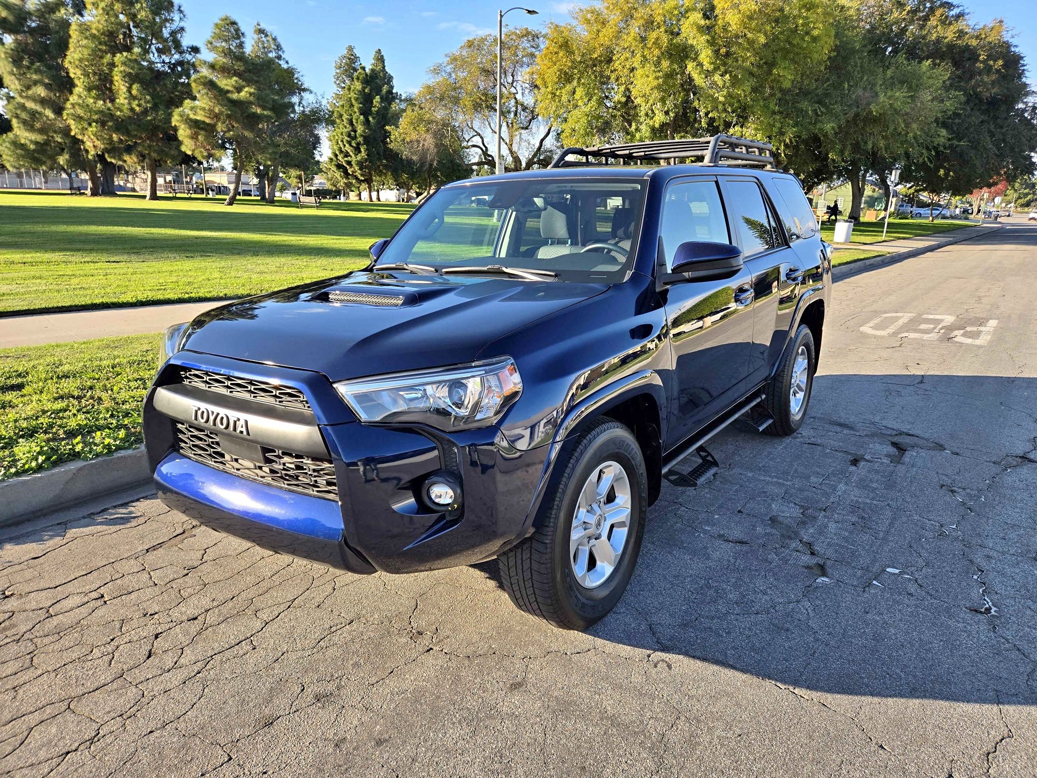 2022 Toyota 4Runner - SR5 Sport Utility 4D