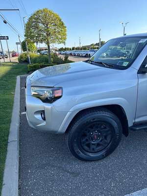 2021 Toyota 4Runner - SR5 Premium Sport Utility 4D
