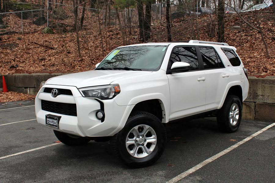 2015 Toyota 4Runner SR5 Sport Utility 4D
