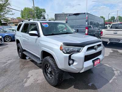 2016 Toyota 4Runner - SR5 Sport Utility 4D