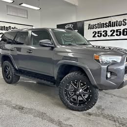 2017 Toyota 4Runner - SR5