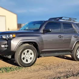 2015 Toyota 4Runner - SR5 Sport Utility 4D