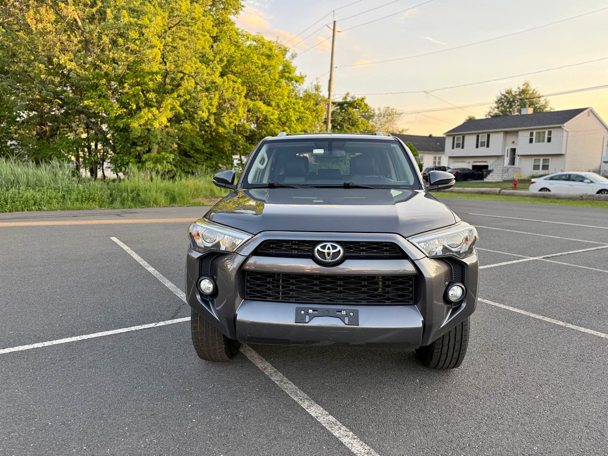 2016 Toyota 4Runner - SR5 Premium Sport Utility 4D