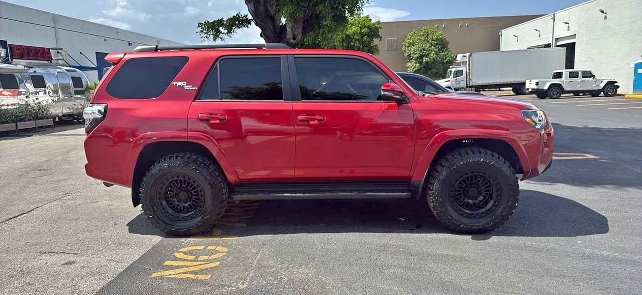 2022 Toyota 4Runner - TRD Off-Road Sport Utility 4D