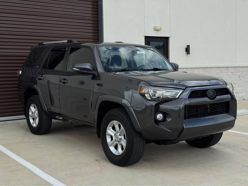 2019 Toyota 4Runner - SR5 Premium Sport Utility 4D