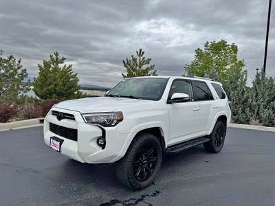 2024 Toyota 4Runner - SR5 Premium Sport Utility 4D