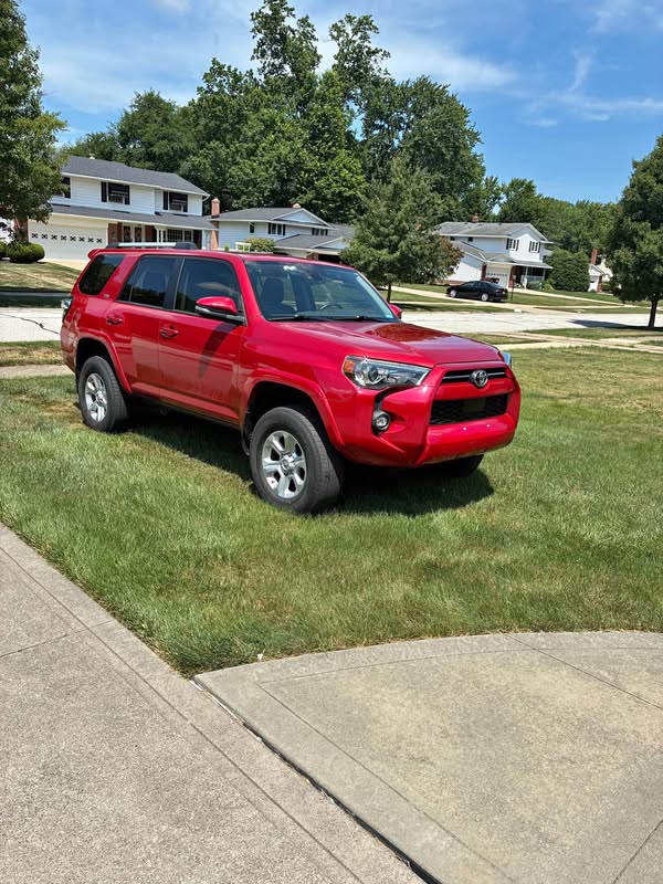 2021 Toyota 4Runner - SR5 Premium Sport Utility 4D