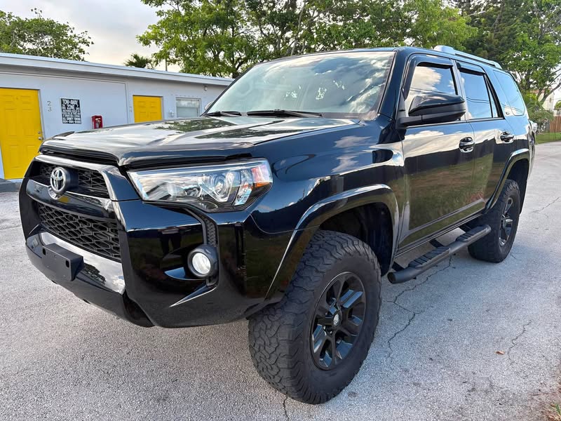 2017 Toyota 4Runner - Sport SUV 4D