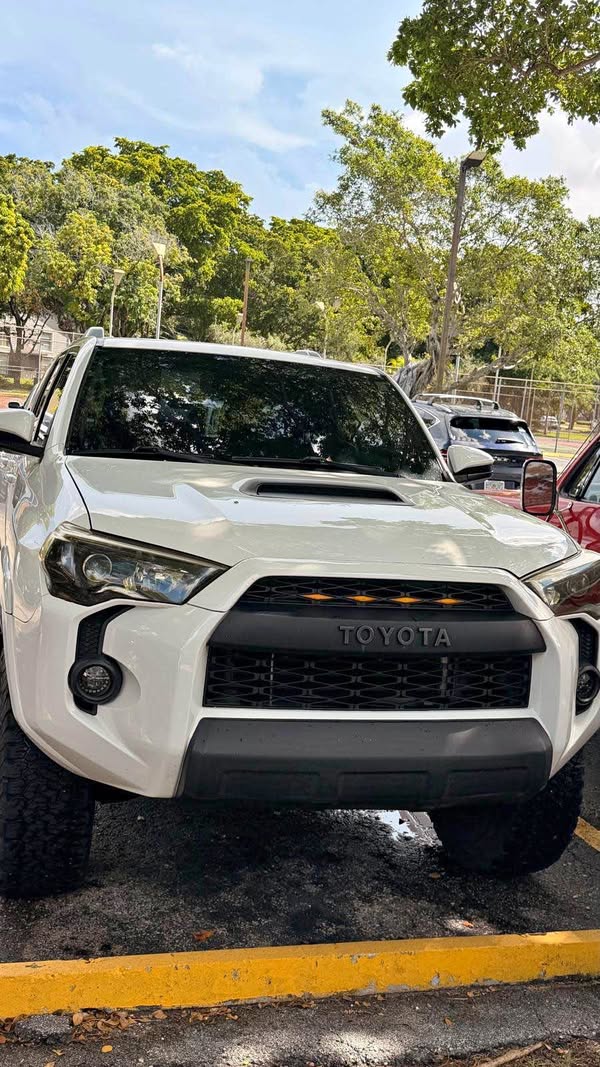 2017 Toyota 4Runner - SR5