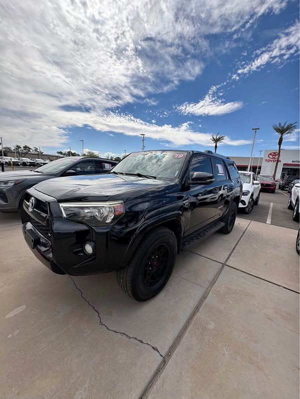 2019 Toyota 4Runner - SR5 Premium Sport Utility 4D
