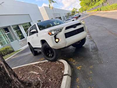 2016 Toyota 4Runner - SR5