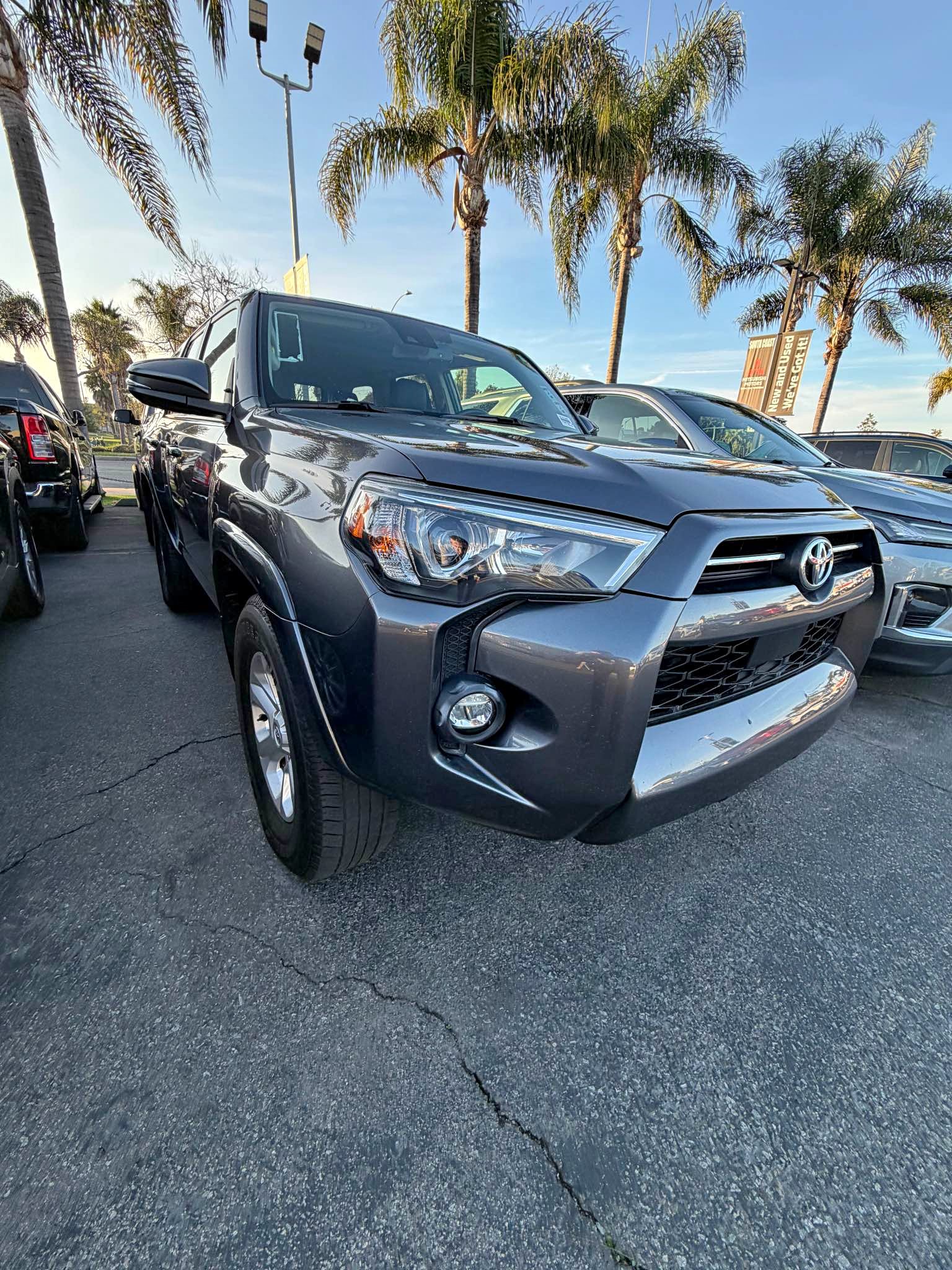 2023 Toyota 4Runner - SR5 Premium Sport Utility 4D