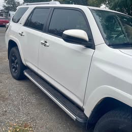 2016 Toyota 4Runner - SR5 Premium Sport Utility 4D
