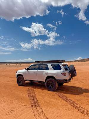 2018 Toyota 4Runner - TRD Off-Road Premium Sport Utility 4D