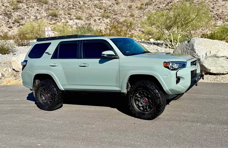 2022 Toyota 4Runner - TRD Off-Road Premium Sport Utility 4D