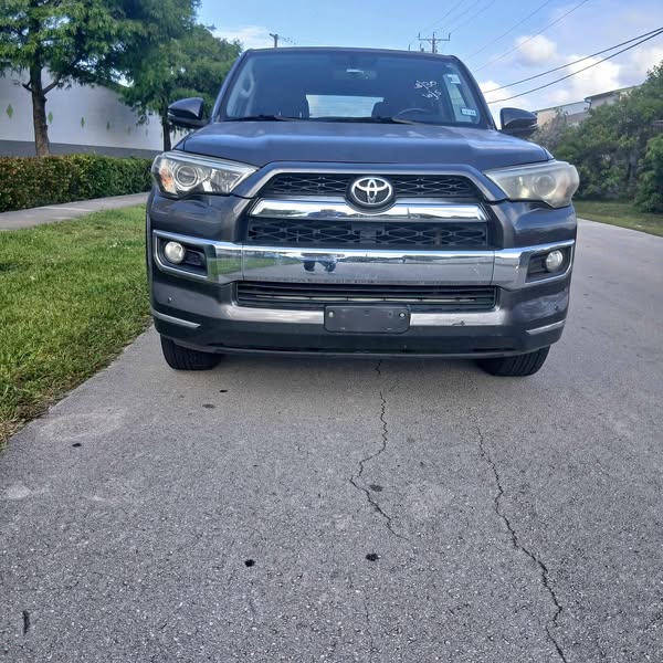 2016 Toyota 4Runner - Limited Sport Utility 4D