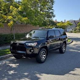 2018 Toyota 4Runner - Limited Sport Utility 4D