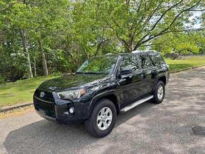 2015 Toyota 4Runner - SR5 Sport Utility 4D