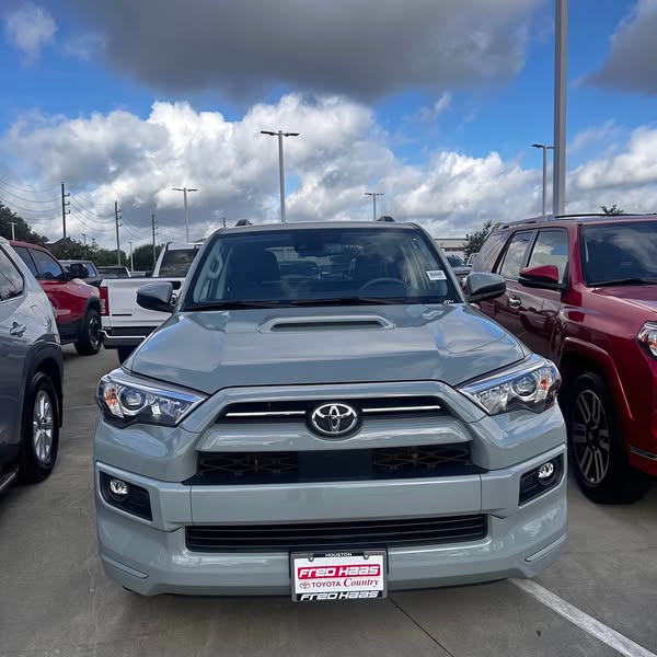 2022 Toyota 4Runner - TRD Sport SUV 4D