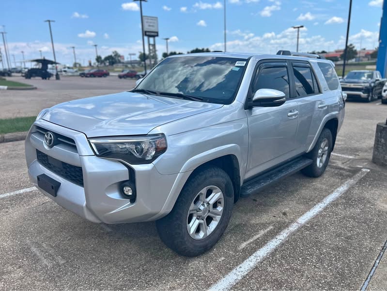 2022 Toyota 4Runner - SR5 Premium Sport Utility 4D