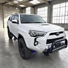 2019 Toyota 4Runner TRD Off-Road Premium - Super White, Gasoline