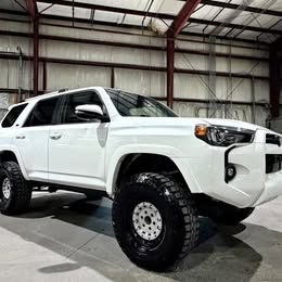 2023 Toyota 4Runner - SR5 Sport Utility 4D