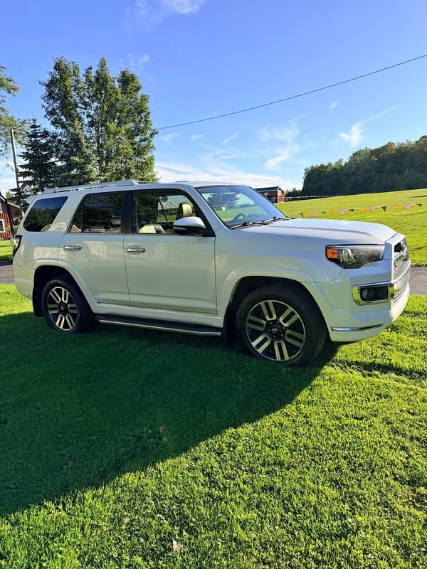 2016 Toyota 4Runner - Limited Sport Utility 4D