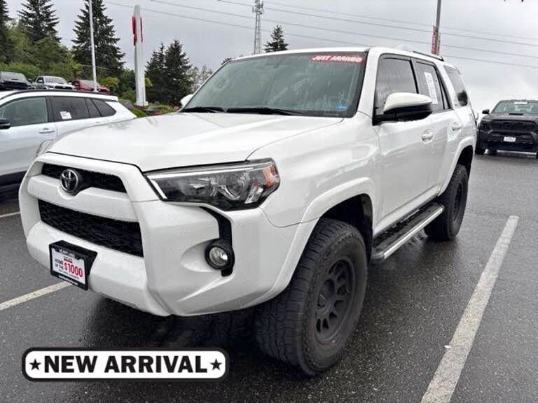 2017 Toyota 4Runner - SR5