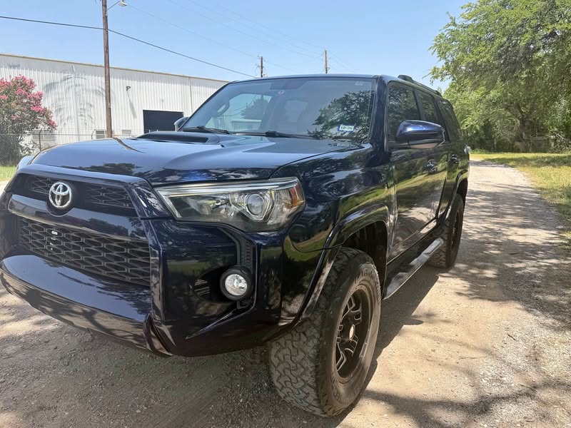 2014 Toyota 4Runner - SR5 Premium Sport Utility 4D