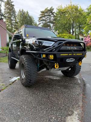 2017 Toyota 4Runner - TRD Off-Road Premium Sport Utility 4D