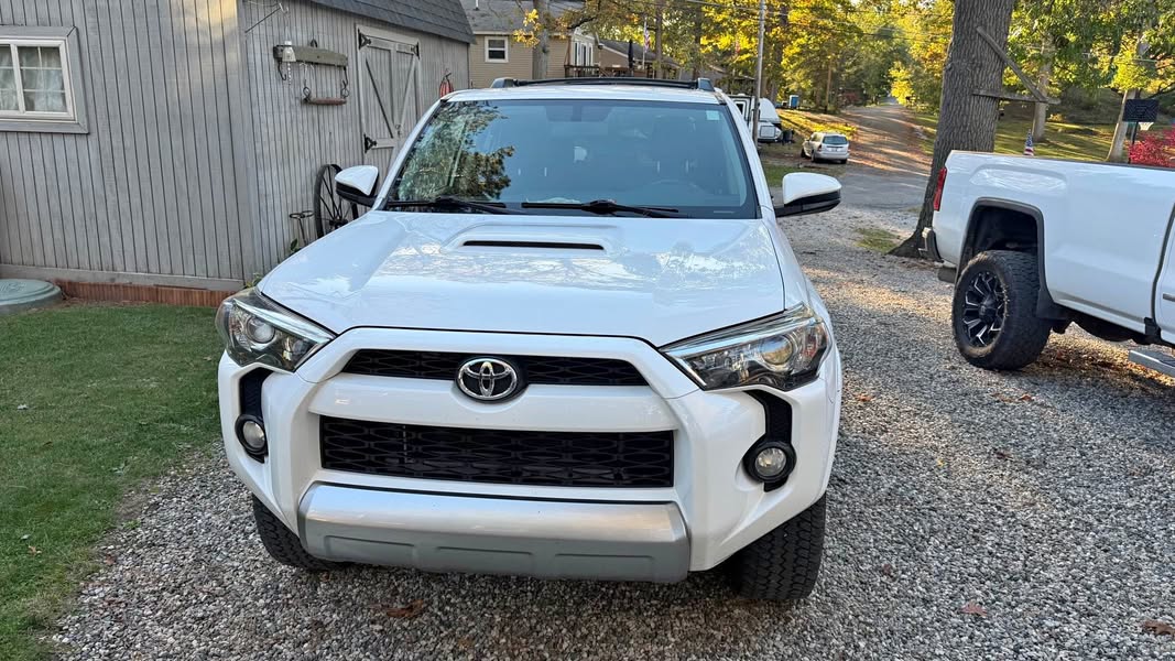 2017 Toyota 4Runner - TRD Off-Road Sport Utility 4D