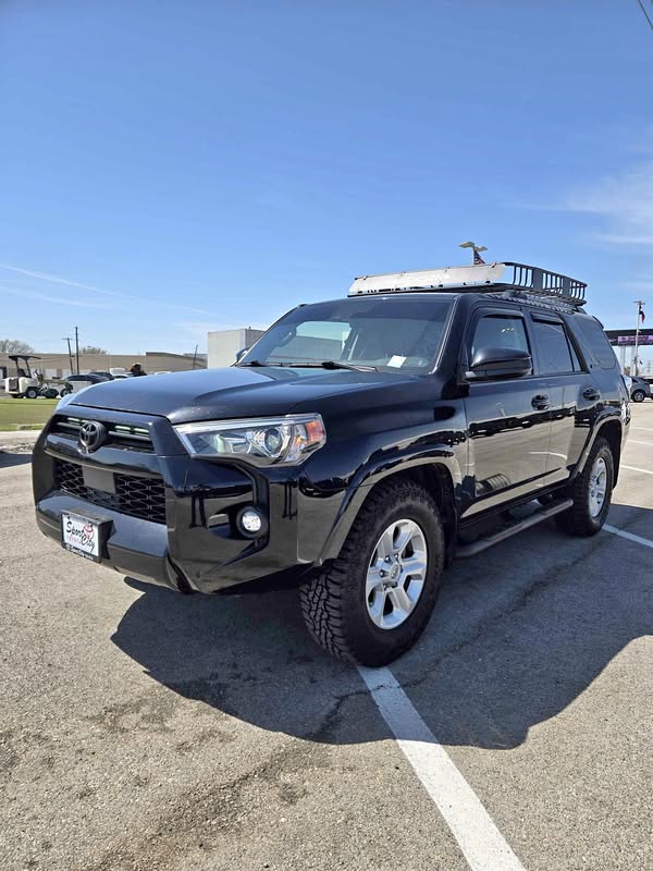 2023 Toyota 4Runner - SR5 Sport Utility 4D