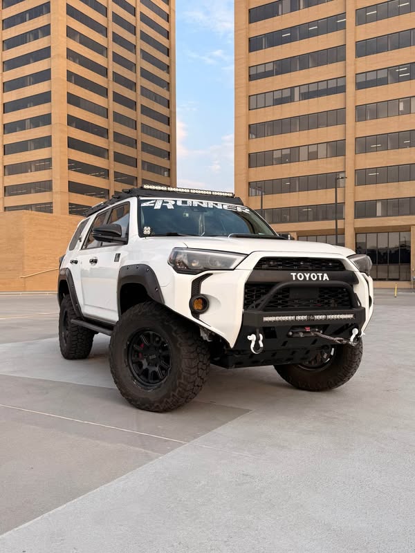 2020 Toyota 4Runner - TRD Off-Road Premium Sport Utility 4D