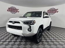 2019 Toyota 4Runner SR5 Premium Sport Utility 4D