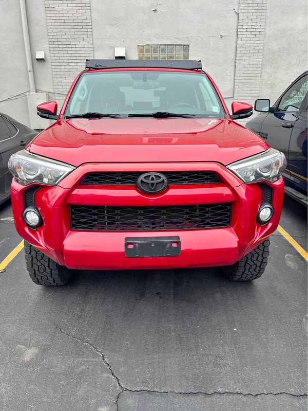 2017 Toyota 4Runner - SR5 Premium Sport Utility 4D