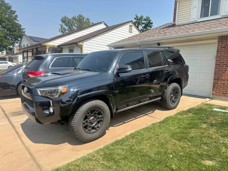 2019 Toyota 4Runner - TRD Off-Road Premium Sport Utility 4D