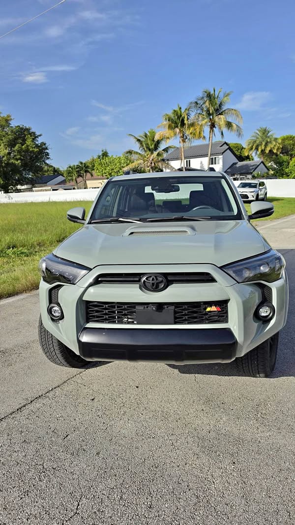 2023 Toyota 4Runner - TRD Off-Road Premium Sport Utility 4D