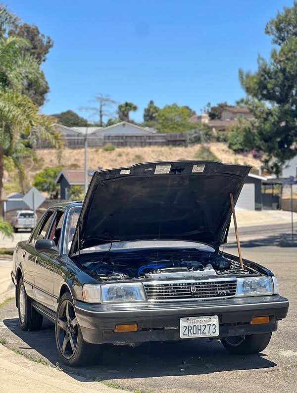 1990 Toyota Cressida - Luxury Sedan 4D